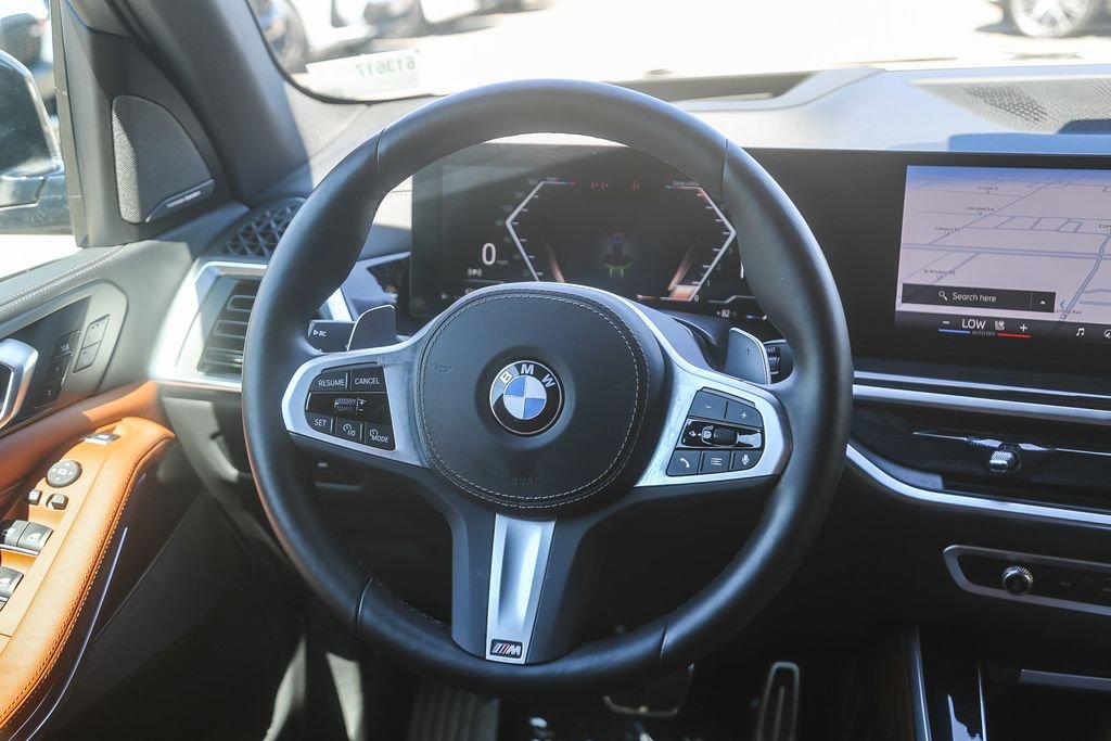 Used 2025 Green Metallic BMW xDrive40i image 11