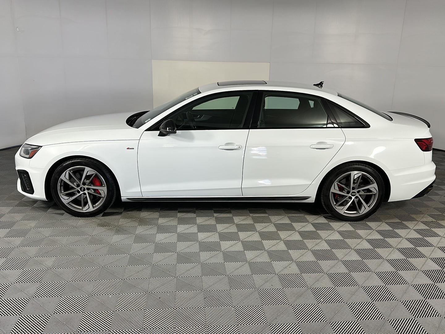 Used 2023 Glacier White Metallic Audi S line Premium Plus image 12