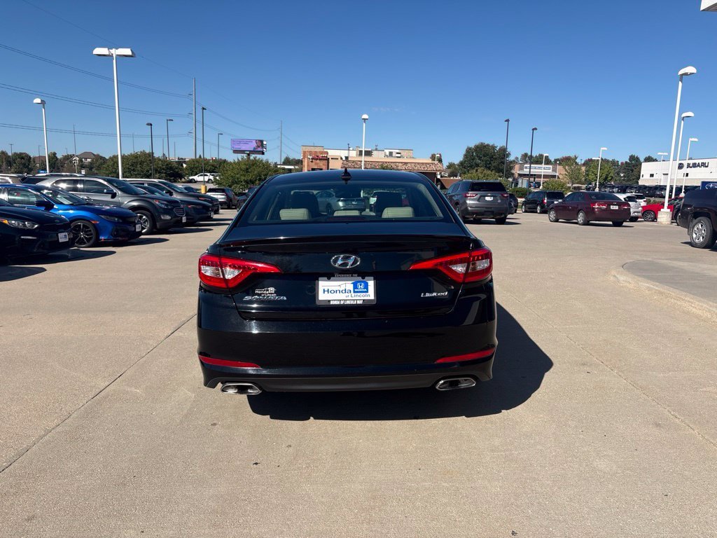 Used 2015 Phantom Black Hyundai Limited image 6