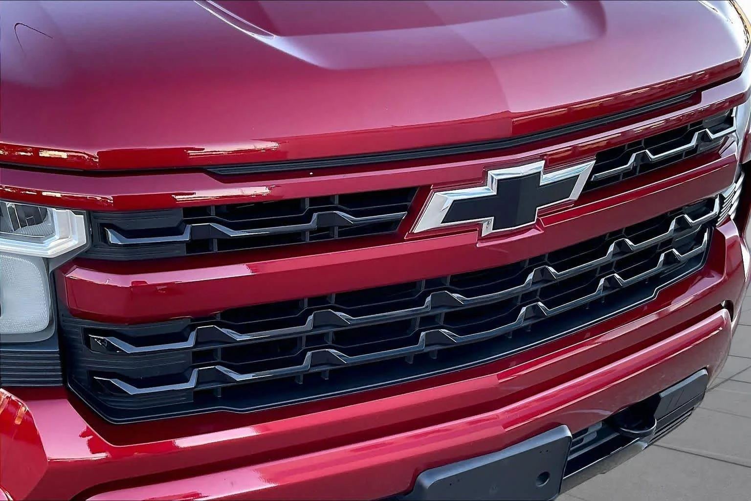 Used 2023 Radiant Red Tintcoat Chevrolet RST image 28