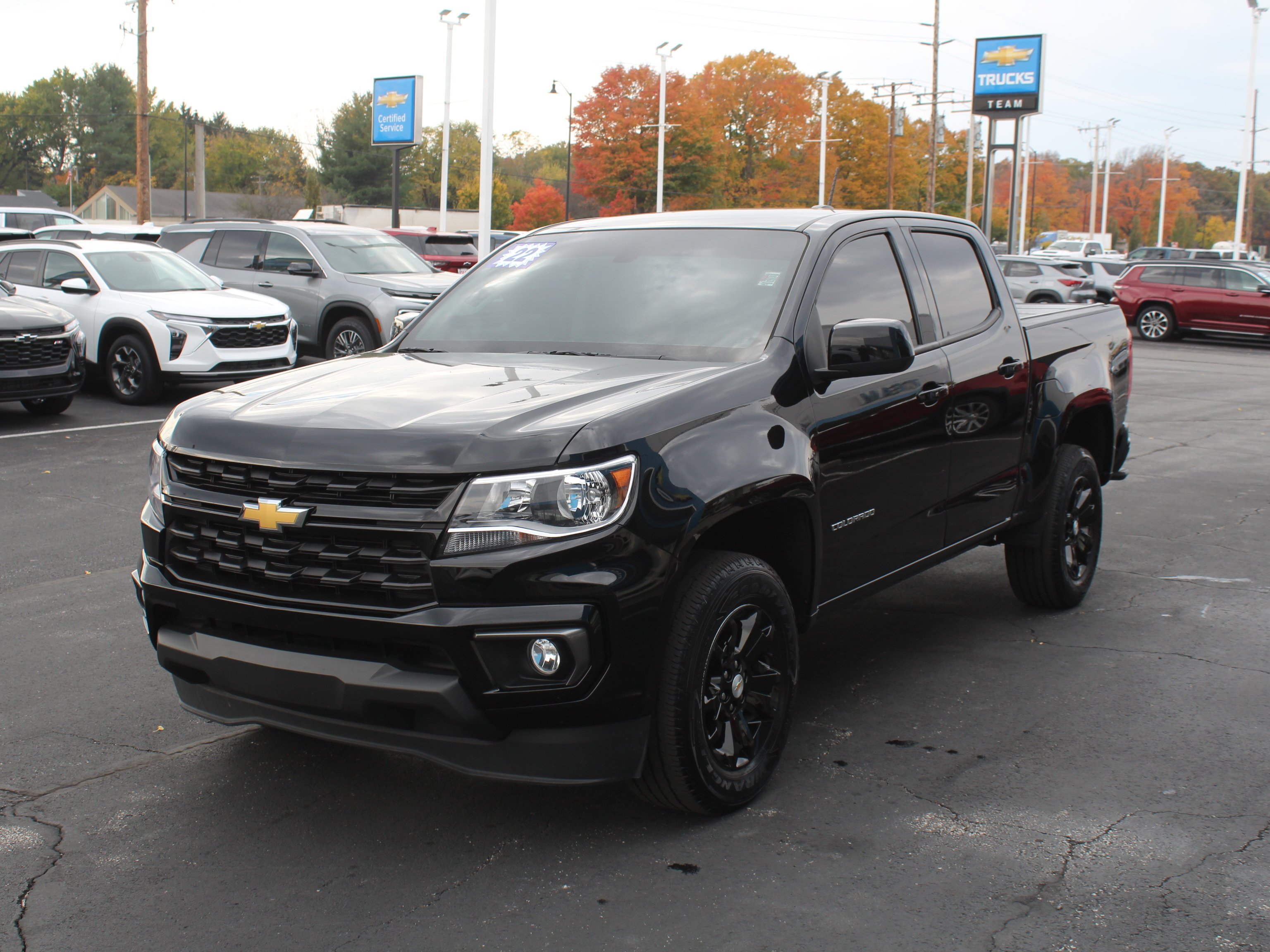 Used 2022 BLACK Chevrolet 2WD LT image 10