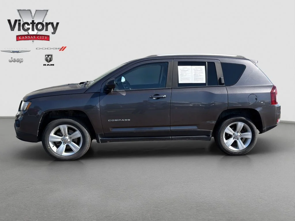 Used 2016 Gray Jeep Sport image 4
