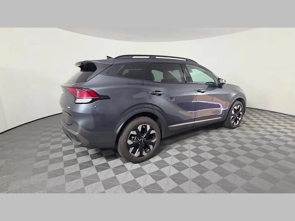 Used 2024 Gravity Gray Kia X-Line image 38
