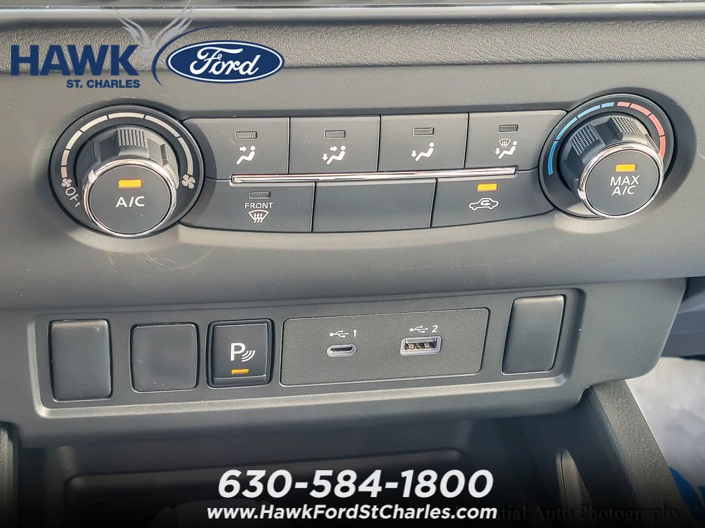 Used 2025 Glacier White Nissan S image 13