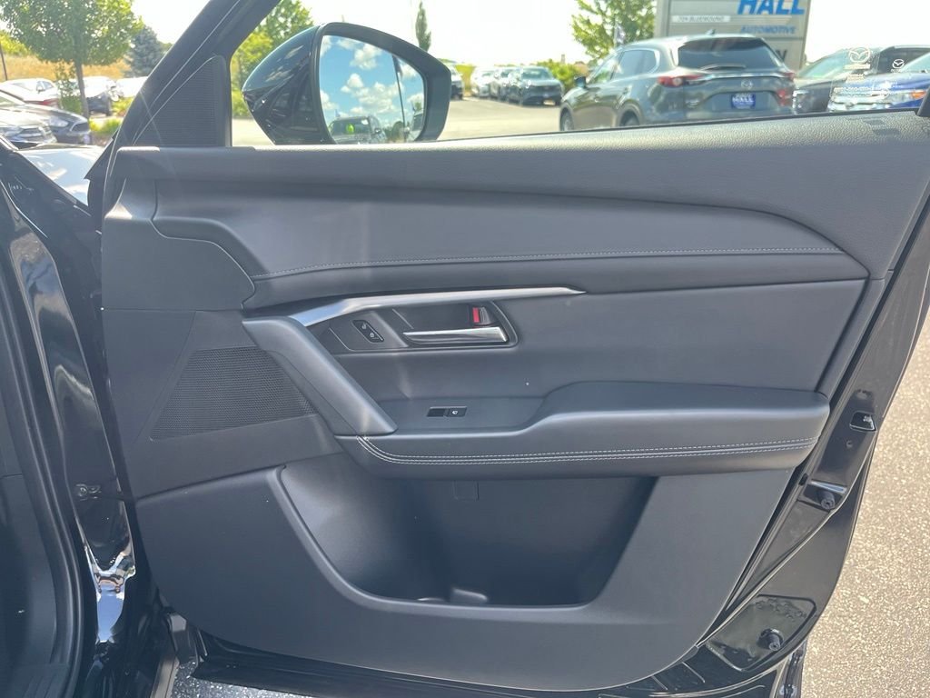 New 2026 Jet Black Mica Mazda 2.5 S Select AWD image 11