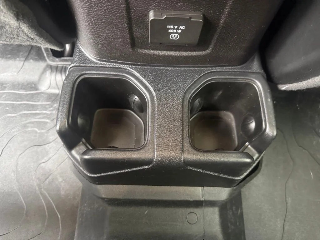 Used 2020 Green Jeep Overland image 45