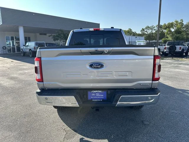 Used 2021 Silver Ford Lariat image 25