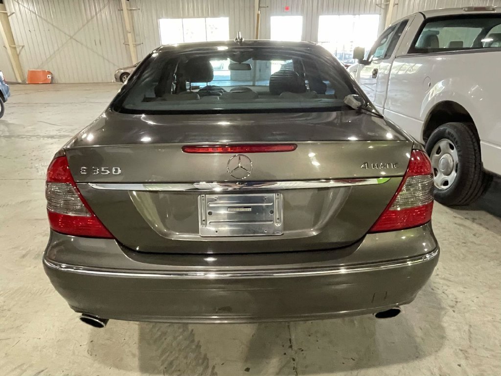 Used 2008 Beige Mercedes-Benz E 350 image 5