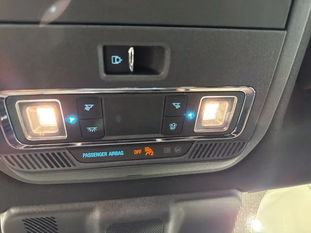 Used 2022 White Ford Lariat image 19