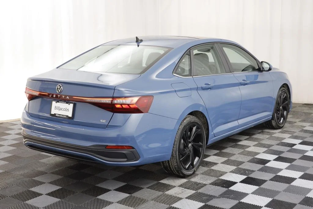 New 2026 Blue Volkswagen 1.5T SE image 19