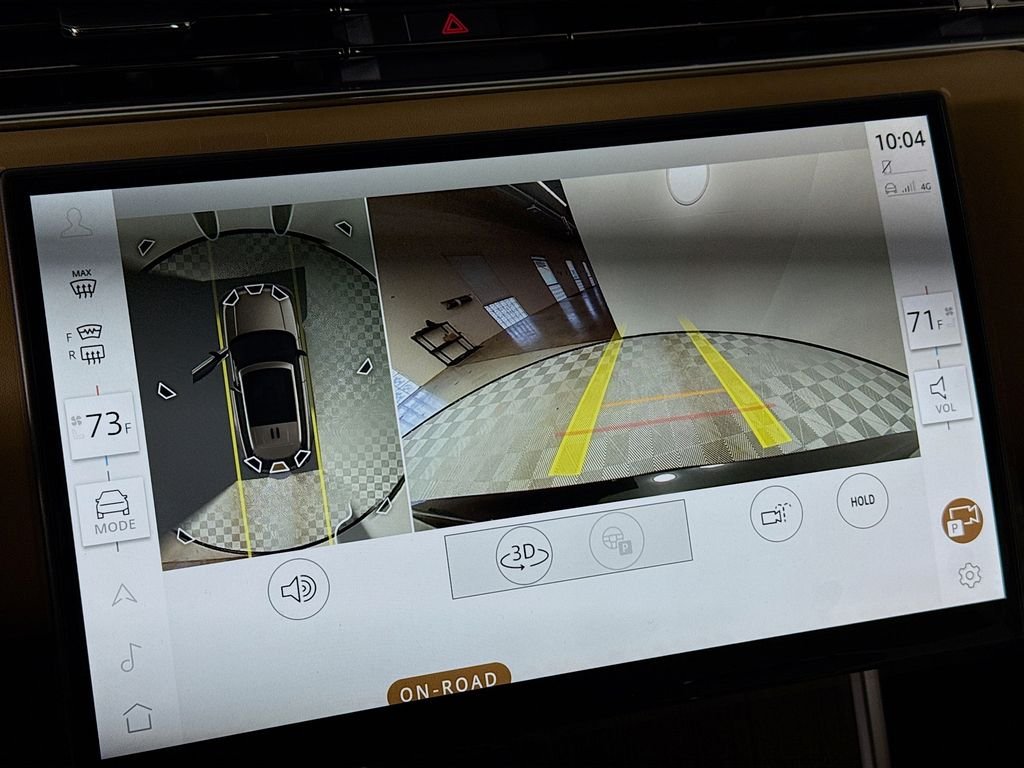 New 2026 Santorini Black Land Rover SE image 15