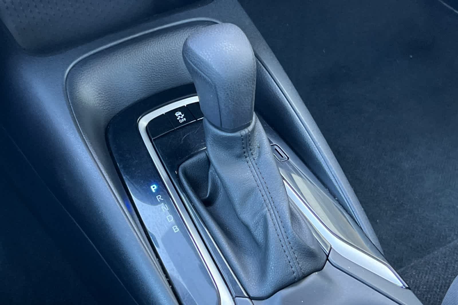 2023 Toyota Corolla LE - Photo 21