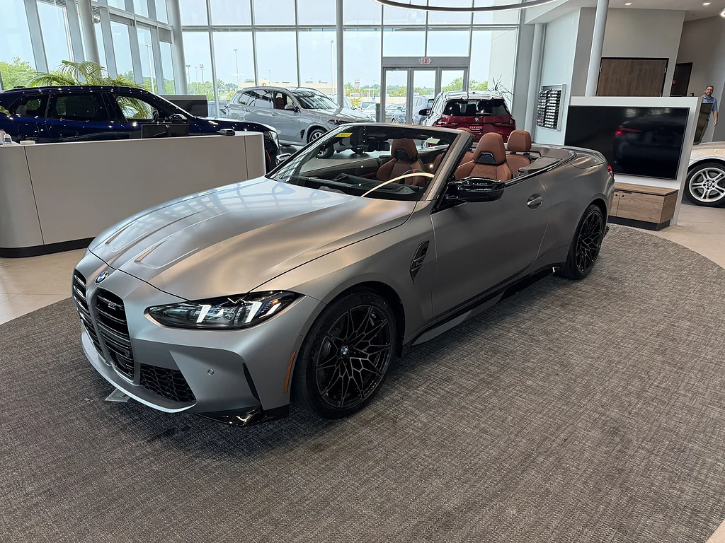 New 2027 Special Order Color BMW Competition xDrive image 3