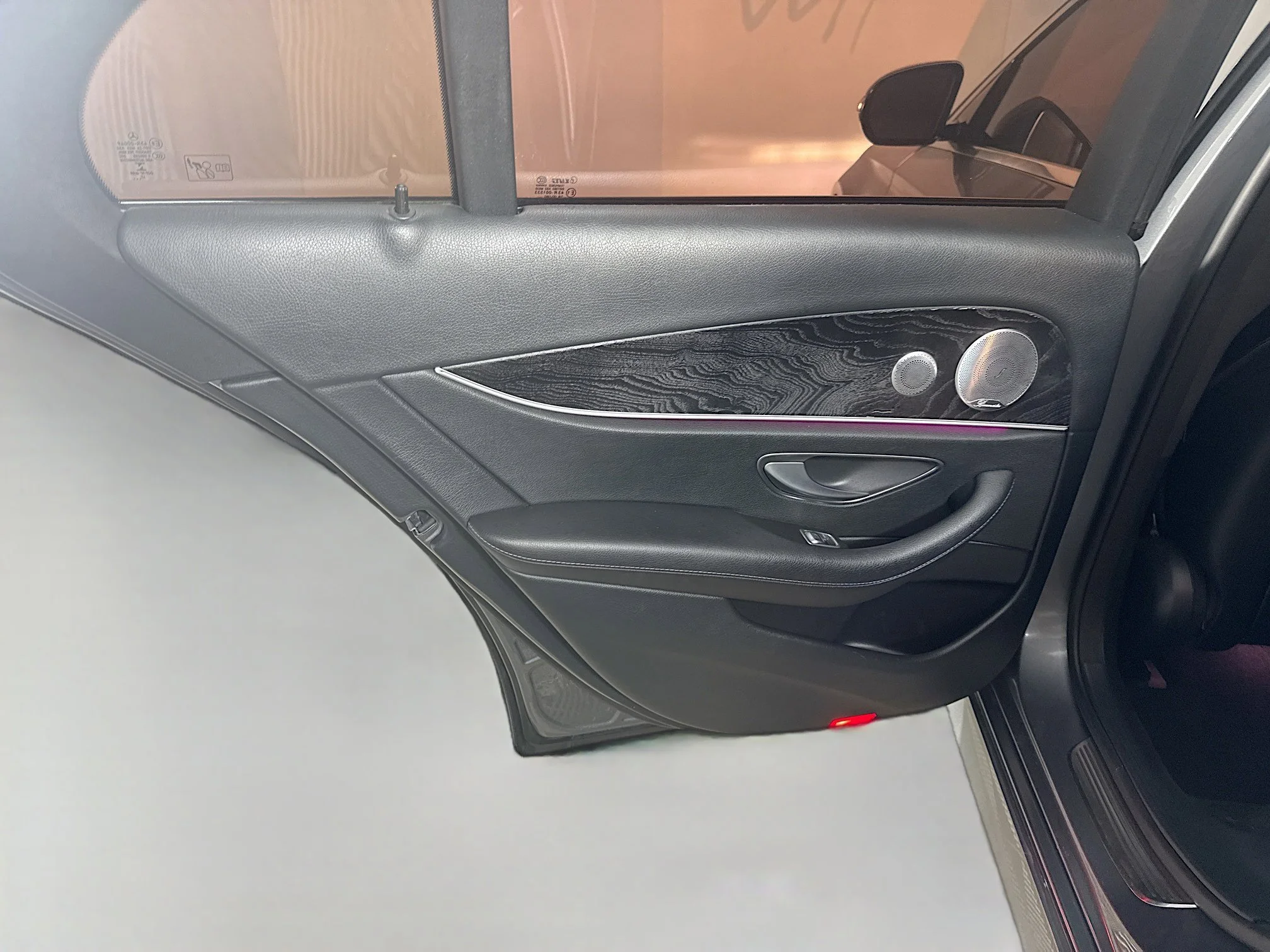 Used 2018 Selenite Gray Metallic Mercedes-Benz E 300 image 22