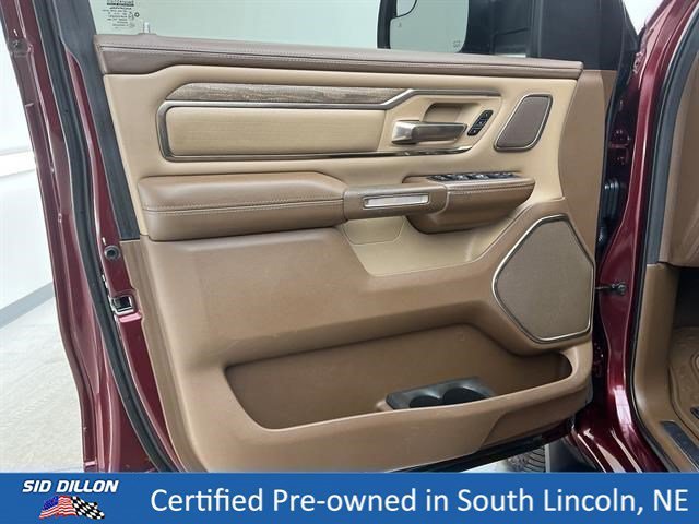 Used 2019 Delmonico Red Pearlcoat Ram Longhorn image 15