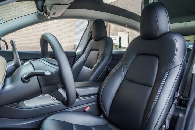 Used 2021 Blue Tesla Long Range image 32