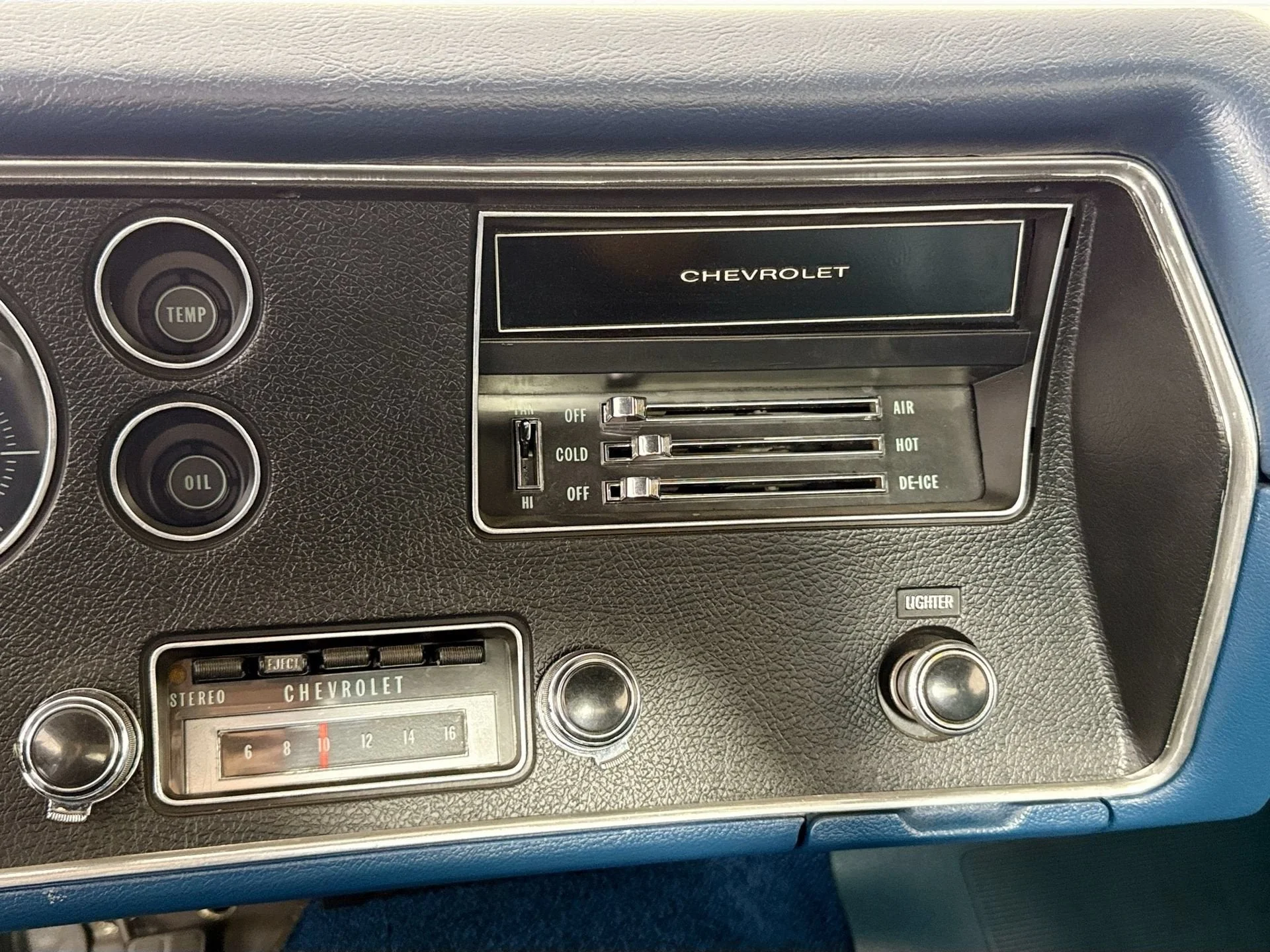 Used 1970 Blue Chevrolet SS image 12