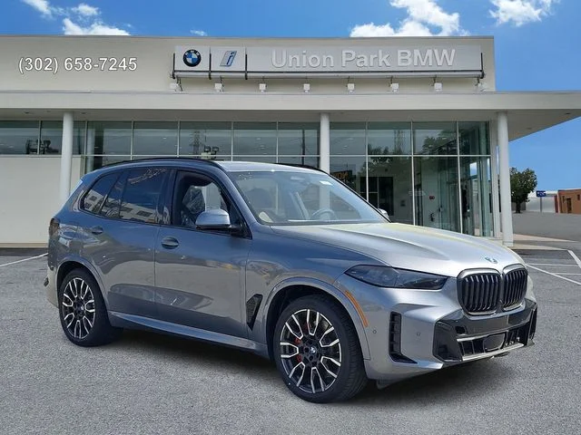 New 2026 Skyscraper Grey Metallic BMW xDrive50e image 3