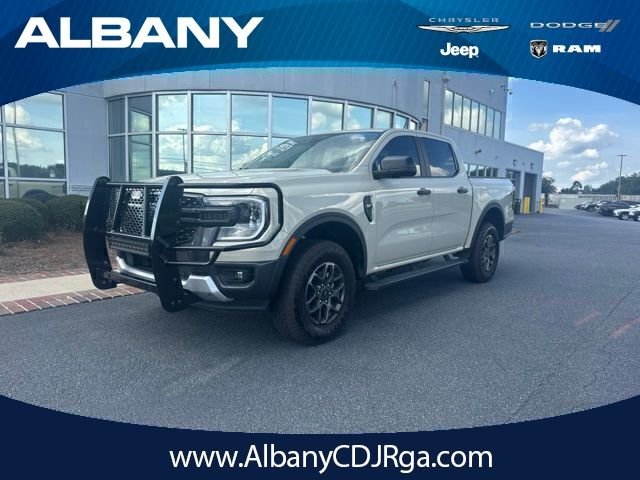 Used 2025 Beige Ford XLT image 1