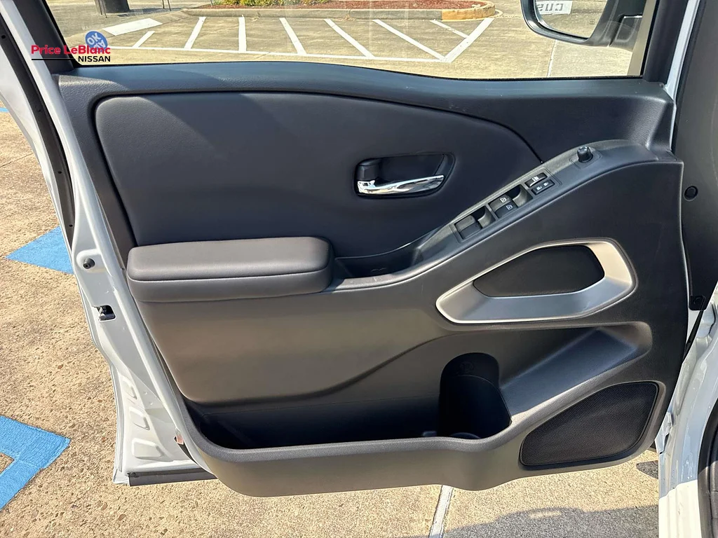 New 2026 Glacier White Nissan Crew Cab SV 4x2 image 11