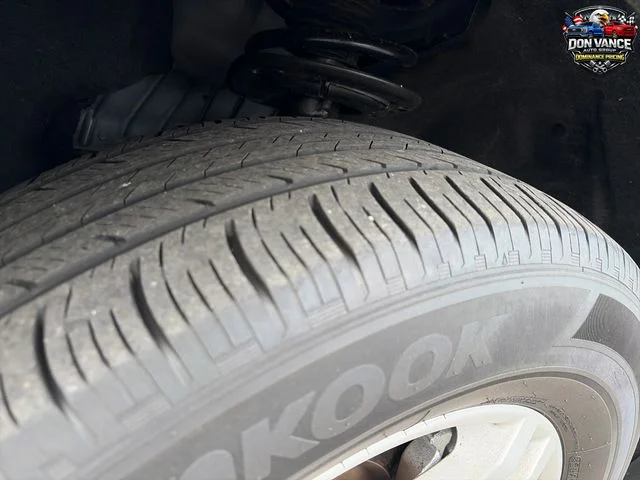 Used 2023 Black Ford XLT image 28