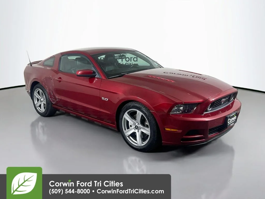 2014 Ford Mustang GT Premium's photo