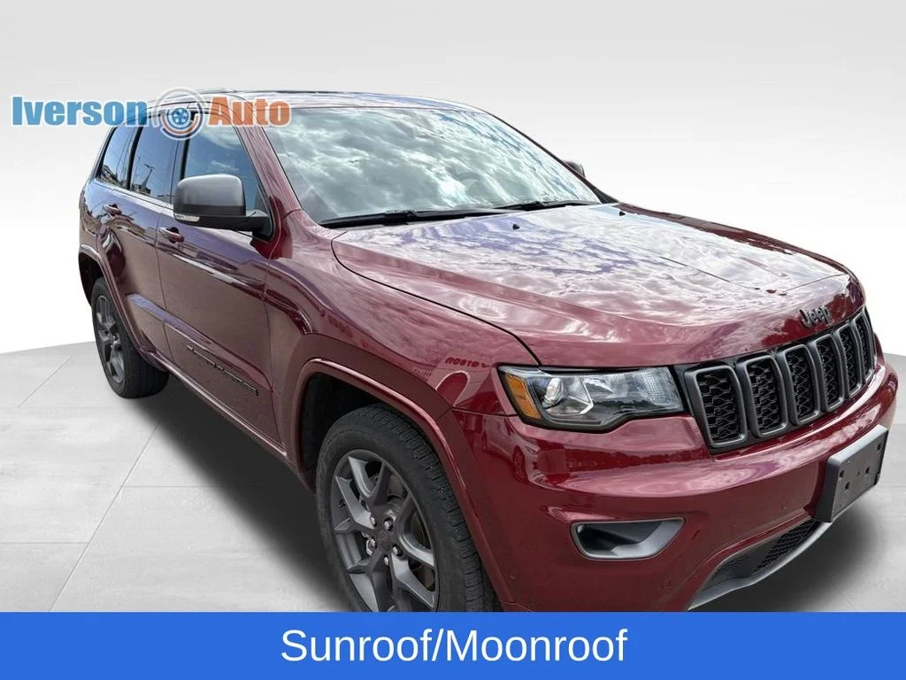 Used 2021 Red Jeep Limited image 6