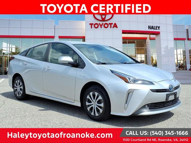 2019 Toyota Prius XLE AWD-e