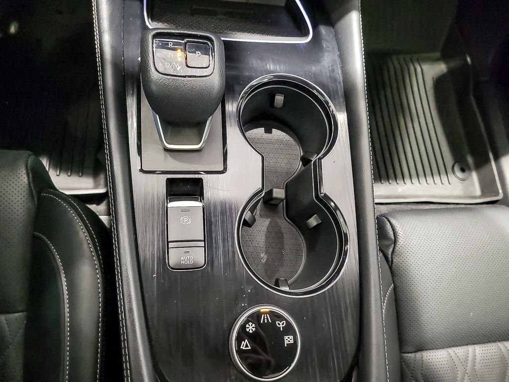 Used 2024 Boulder Gray Nissan Platinum image 16
