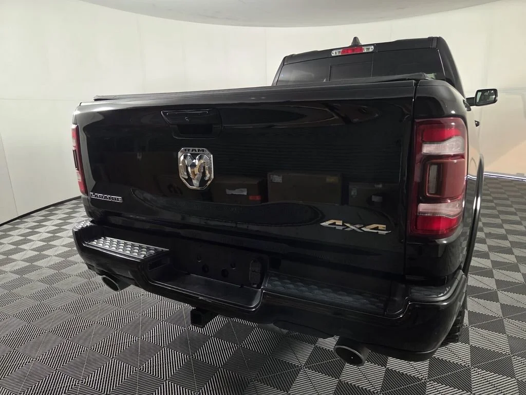 Used 2021 Diamond Black Crystal Pearlcoat Ram Laramie image 6