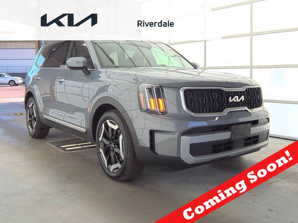 Used 2024 Silver Kia EX image 1