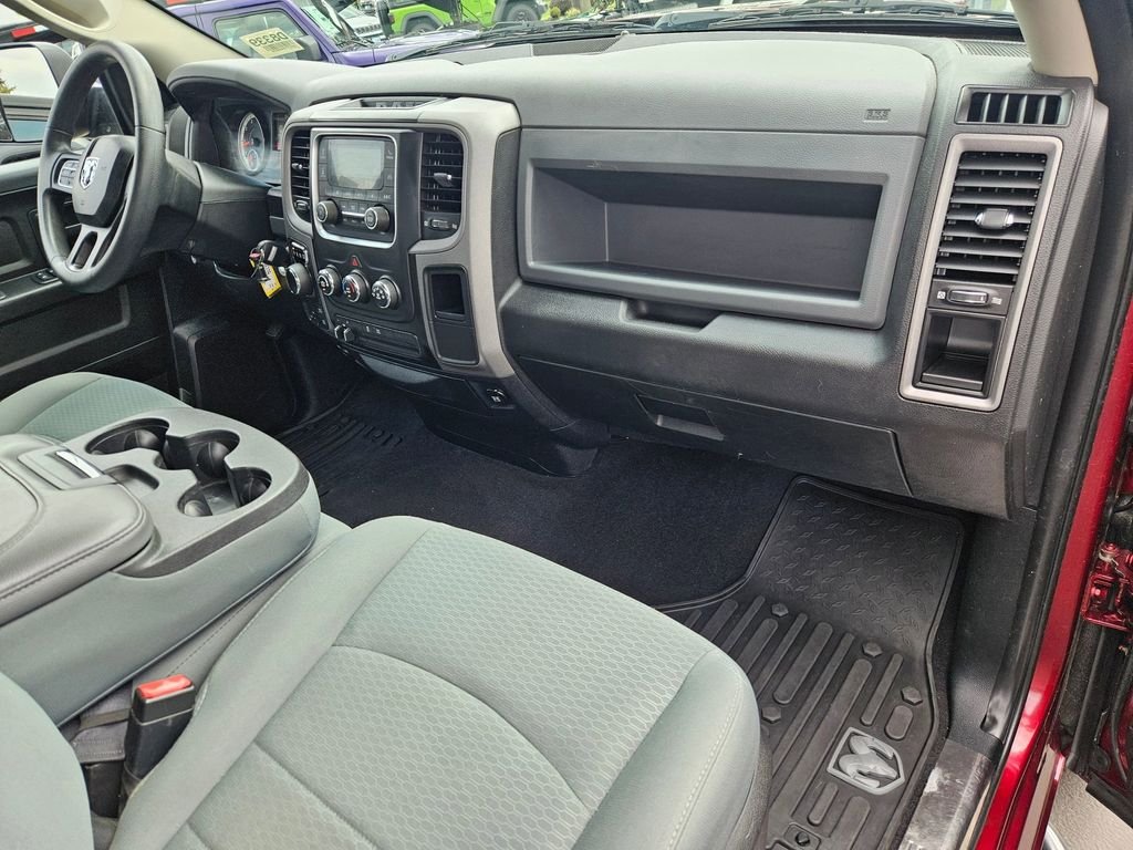 Used 2017 Delmonico Red Pearlcoat Ram Express image 31