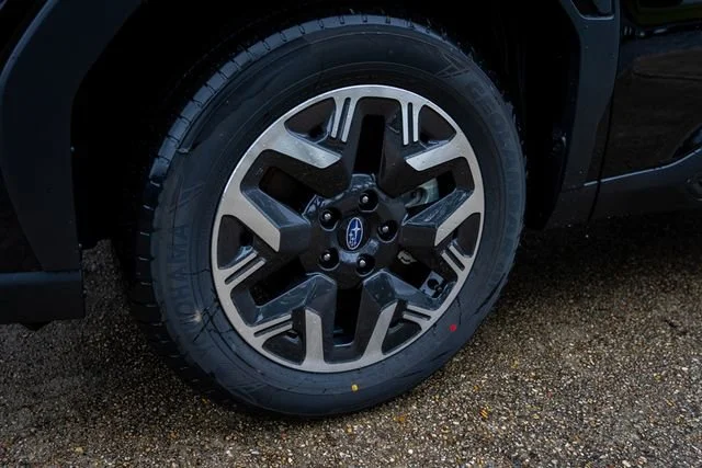 New 2026 Crystal Black Silica Subaru Premium image 14