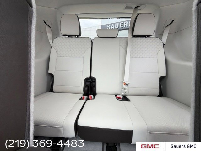 2024 GMC Acadia Denali - Photo 31