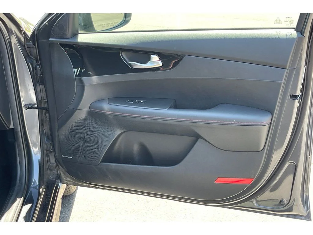 Used 2022 Gravity Gray Kia GT image 21
