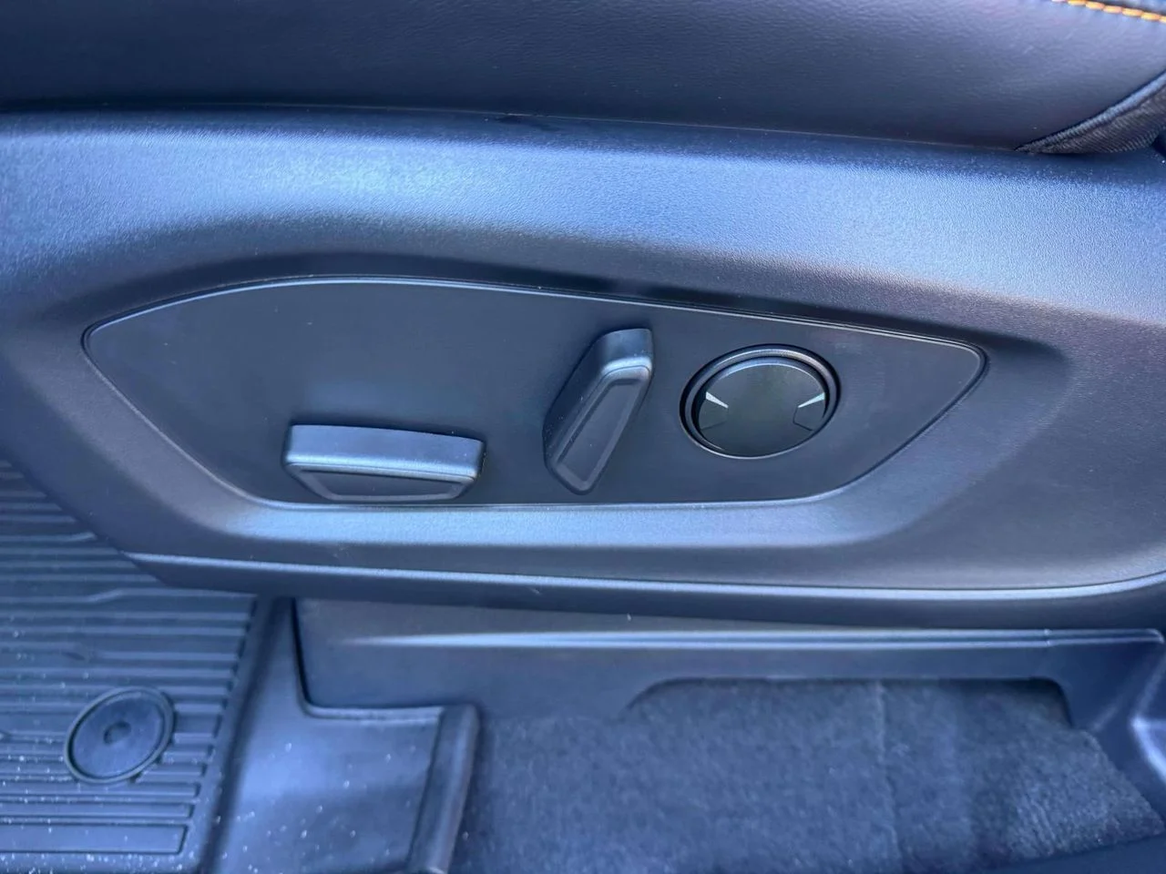 Used 2026 AGATE BLACK METALLIC Ford Tremor image 15