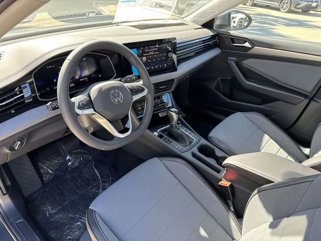 New 2026 Silver Volkswagen 1.5T SE image 14