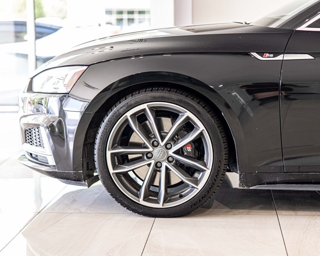 Used 2018 Black Audi 3.0T Prestige image 8