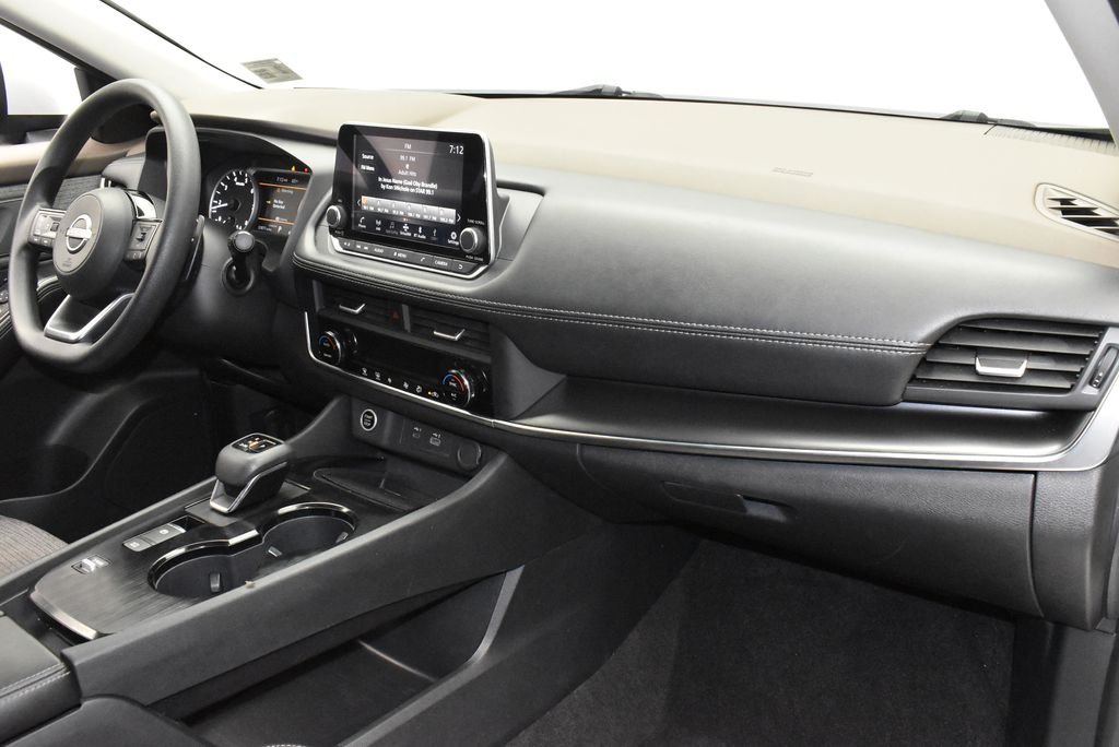 Used 2023 Silver Nissan SV image 24