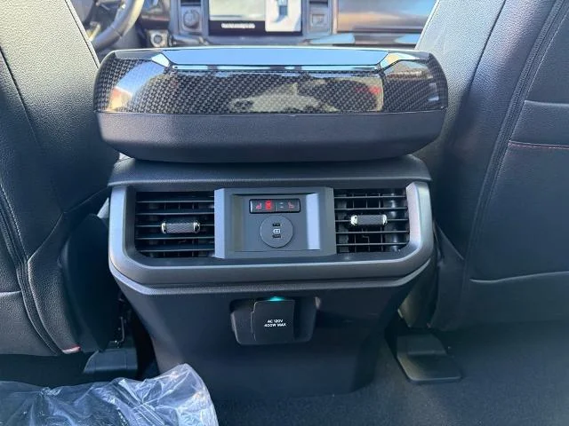 New 2025 Antimatter Blue Metallic Ford Lariat image 71