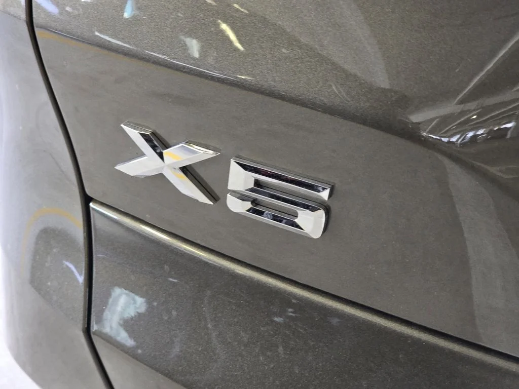 New 2026 Green BMW xDrive40i image 6
