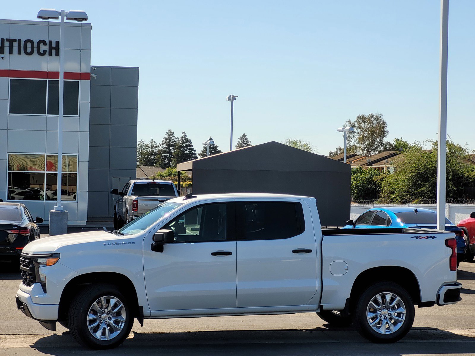 Used 2023 Summit White Chevrolet Custom image 7