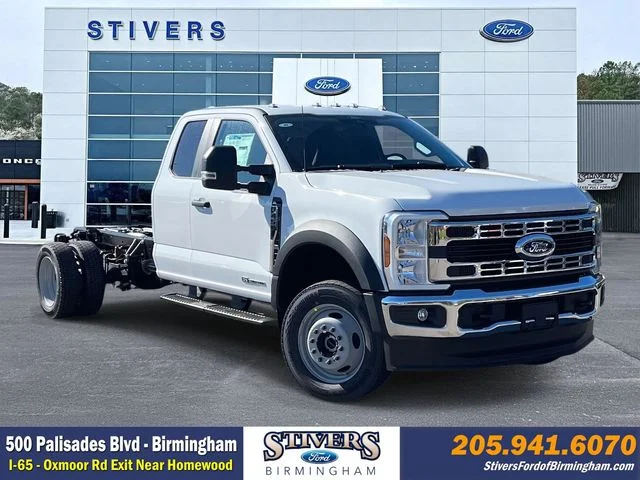 New 2026 White Ford XL image 1