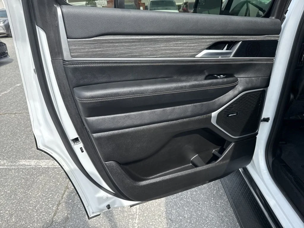 Used 2024 White Jeep Series III image 30