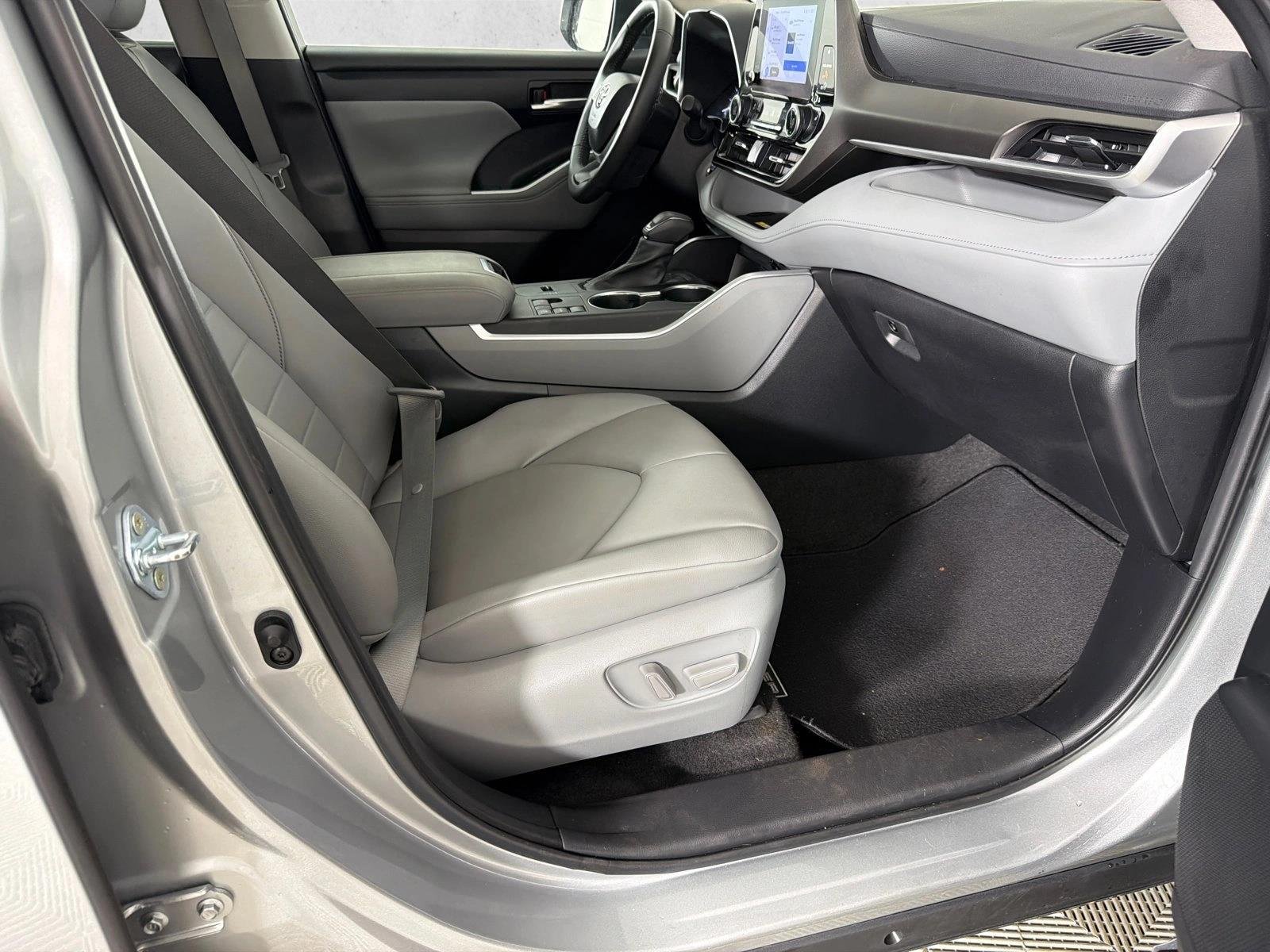 Used 2023 Celestial Silver Metallic Toyota XLE image 14