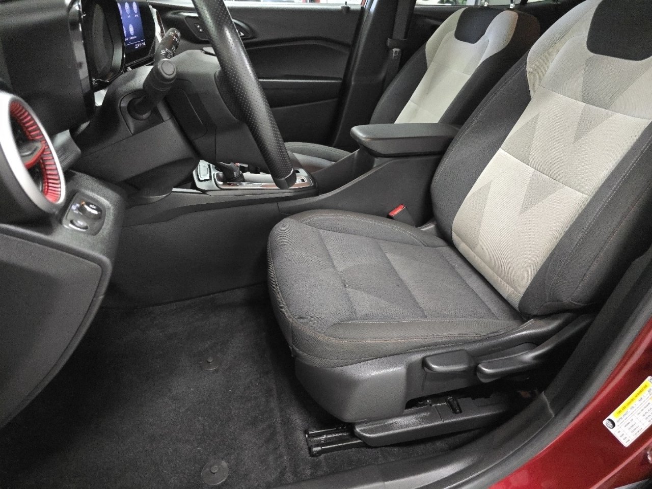 Used 2024 Red Chevrolet 1RS image 22
