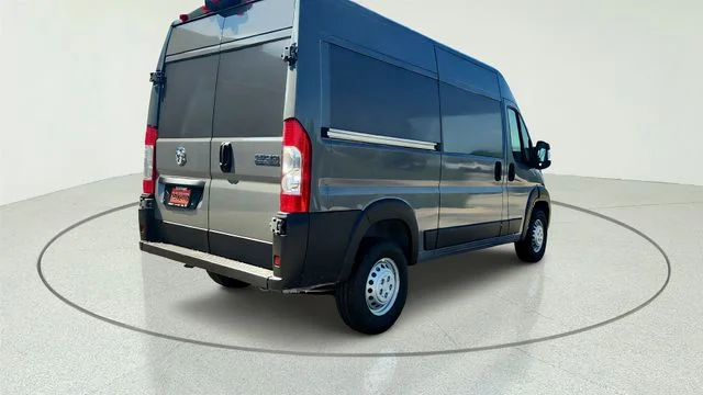 New 2026 Ceramic Gray Clear-Coat Exterior Paint RAM Base image 12