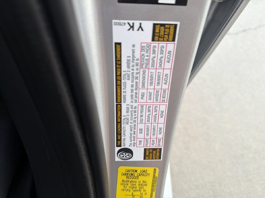 Used 2025  Toyota LE image 34
