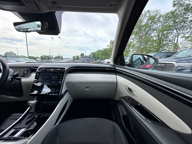 Used 2022 Red Hyundai SEL image 31