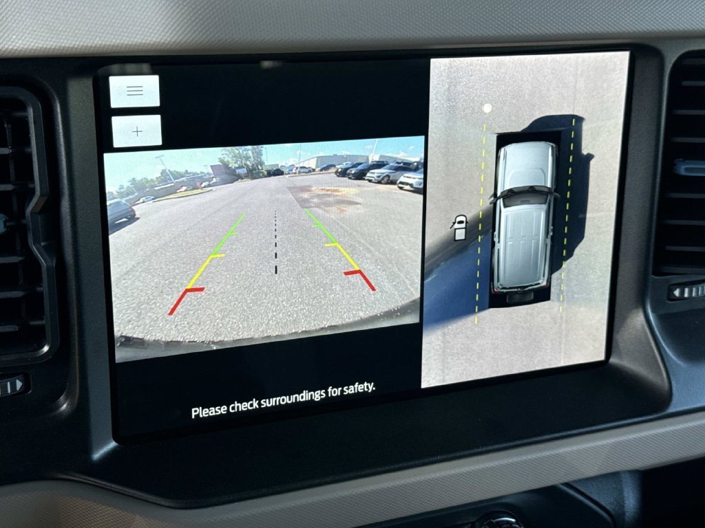 Used 2023 Gray Ford Wildtrak image 4